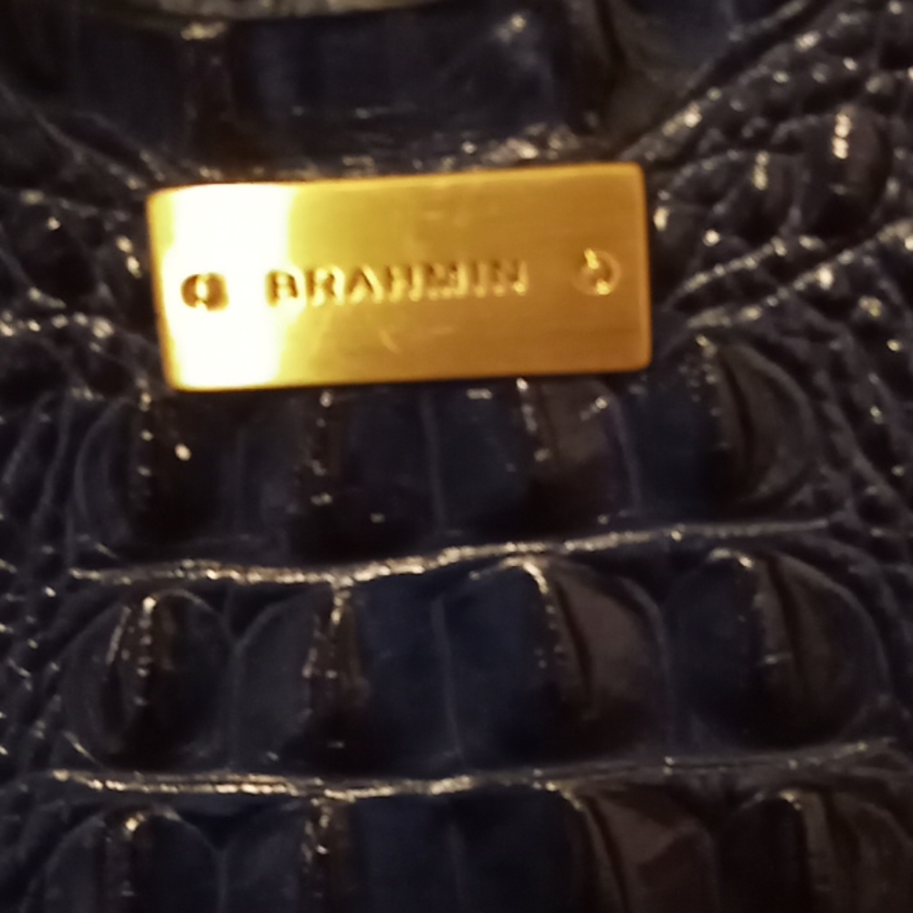 Purse - Picture 2 of 3